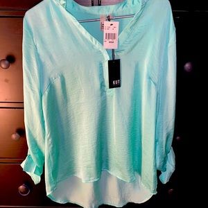 Loose fit dress shirt